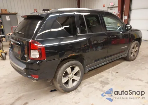 2017 Jeep Compass High Altitude 4X4 z USA, uszkodzony, nr VIN 1C4NJDEB5HD111300